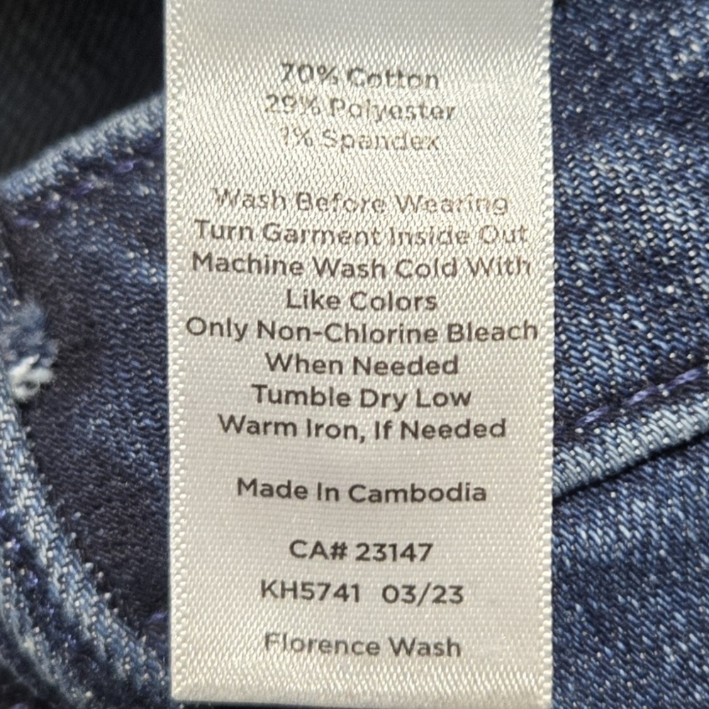 Talbots Dark Blue Straight Leg Jeans Womens Sz 4P(28) Florence Wash Blue Denim - Picture 5 of 9